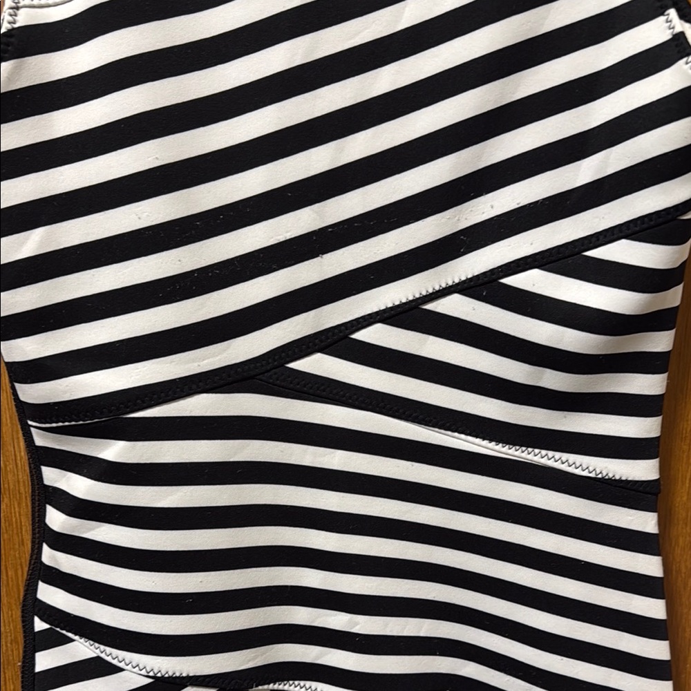 Michael Kors Black and White Sheath Midi - Picture 6 of 8